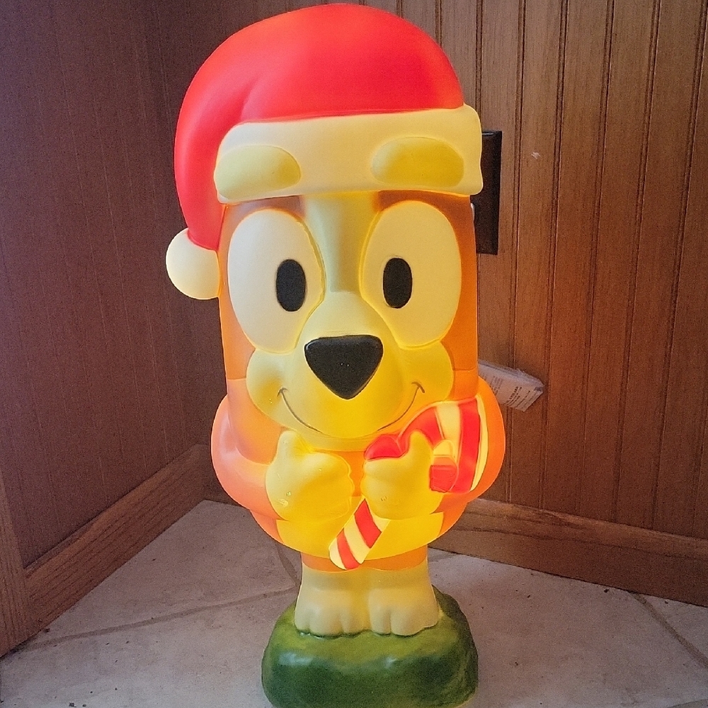 Bluey Bingo Christmas Holiday Light Up Blow Mold - Picture 5 of 5